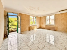 🏡 Maison familiale avec jardin, annexe et fort potentiel – 140 m² habitables sur 439 m² de parcelle