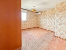 ✨ 126 m² au dernier étage – Un appartement à réinventer selon vos envies