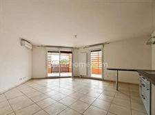BAISSE DE PRIX !!!! Saint-Jean-de-Védas – T3 traversant avec grande terrasse & double parking