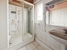 ✨ 126 m² au dernier étage – Un appartement à réinventer selon vos envies