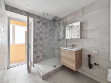 Appartement T3 rénové sur les Allées Paul Riquet à Béziers 