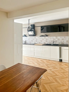 🏡 À découvrir à Juvignac – Élégant appartement 3 pièces avec terrasse et garage 🌿✨