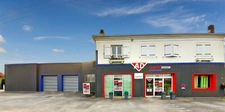Local/bureau à vendre SAUVETERRE DE BEARN (64)