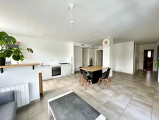 Maison à vendre 5 pièces SAINT SULPICE DE POMMIERS (33)