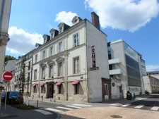 Programme immobilier neuf de 3 lots à Tours (37000)