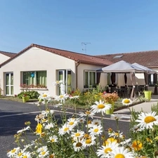 Programme immobilier neuf de 1 lot à Monts-sur-Guesnes (86420)