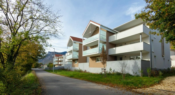 Programme immobilier neuf de 3 lots à Claix (38640)
