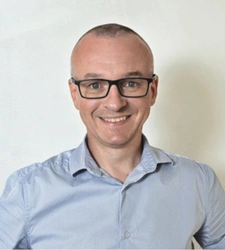 Franck CARIAT