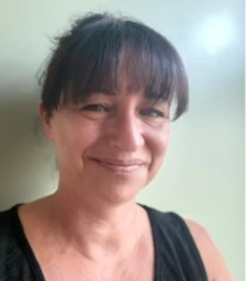 Stéphanie BELLEVILLE