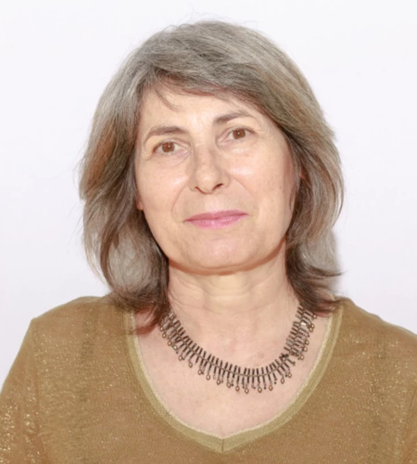 Marie DOS SANTOS