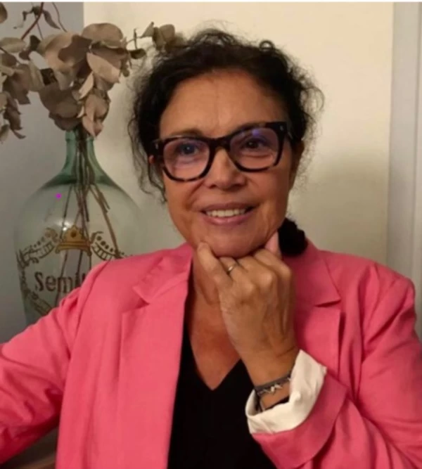 Valerie AMOROS
