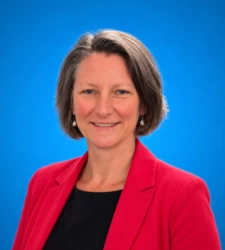 Julie DESMAREST