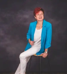 Laure PIOVAN