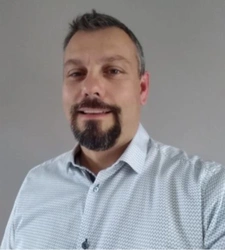 Denis GESCHWINDENHAMMER