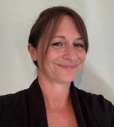 Stéphanie BELLEVILLE