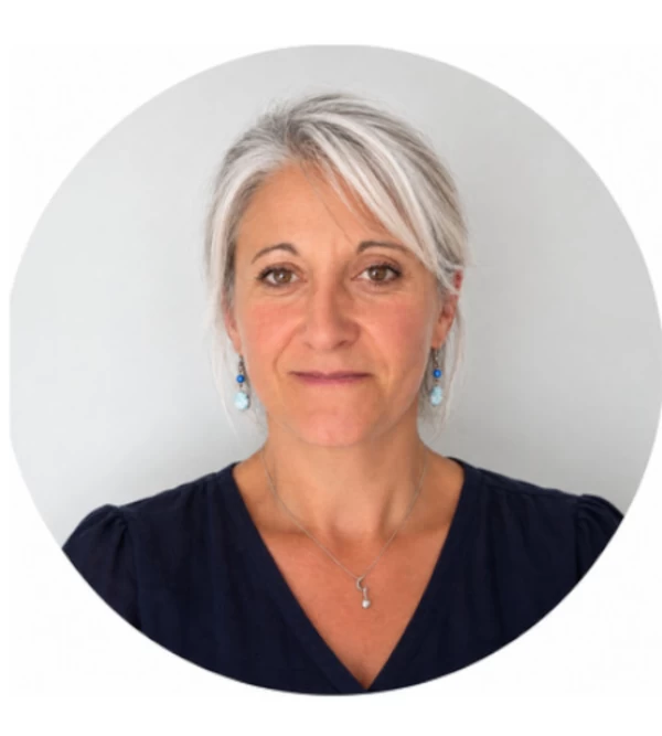 Lucie LHOTELLIER