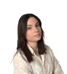 Noémie HENRIONNET