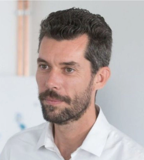 Julien STEINBRUNN