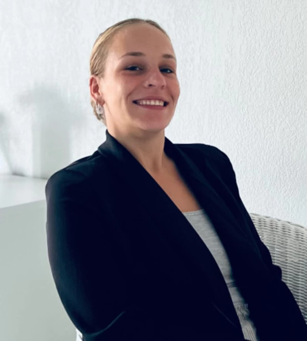 Laura GOUAZE