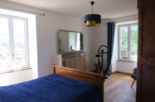 Charming 7-room priory near Blois with panoramic views, 3 minutes from the lake and golf course, ideal as a second home
