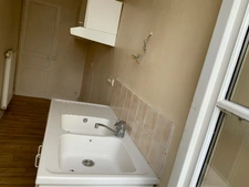Maison à vendre 5 pièces DESCARTES (37) avec la possibilité d avoir deux logements 