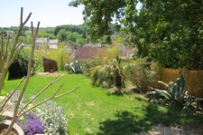 Charming 7-room priory near Blois with panoramic views, 3 minutes from the lake and golf course, ideal as a second home