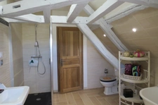 Charming 7-room priory near Blois with panoramic views, 3 minutes from the lake and golf course, ideal as a second home