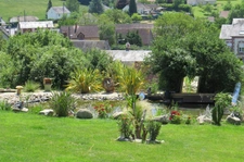 Charming 7-room priory near Blois with panoramic views, 3 minutes from the lake and golf course, ideal as a second home