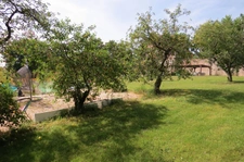 Charming 7-room priory near Blois with panoramic views, 3 minutes from the lake and golf course, ideal as a second home