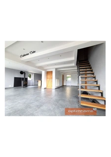 Maison à vendre 8 pièces  (08)