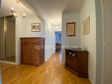 A VENDRE Appartement - 3 CHAMBRES - HYPER CENTRE SAINT CYR SUR LOIRE (37)