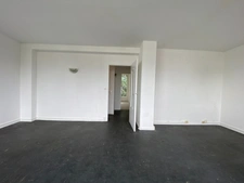 Appartement à vendre - 2 CHAMBRES (POSSIBLE 3) - PLEIN CENTRE SAINT CYR SUR LOIRE 