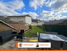 Maison de ville – Jardin & dépendance – Emplacement idéal