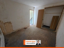 Maison de 120 m² à rénover avec vue panoramique, garage et jardin – Bolbec Centre