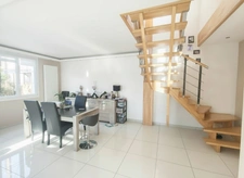 02240 SERY LES MEZIERES | EXCLUSIVITÉ |Vie de plain pied | 5 chambres| Jacuzzi privatif | DPE C| dépendances