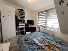 02100 GRICOURT - MAISON SEMI MITOYENNE - VIE DE PLAIN PIED - 4 CHAMBRES - JARDIN - DPE D
