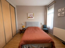 02100 Fayet - Maison individuelle sans mitoyenneté - 4 chambres - Jardin - Carport - Classé en C