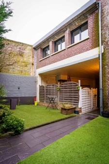 Exclusivité-02100 Saint-Quentin-LOFT 327m2- Classé en C - 4 chambres- 1 salle de bain-2 salles d'eau-Jardin-Garage