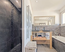 02100 FAYET - Maison individuelle - 2 chambres - jardin - terrasse - DPE D