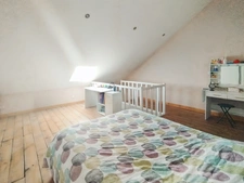 Exclusivité- 02100 Saint-Quentin- Maison 104m2 rénovée- 3 chambres- Cour sans vis à vis- idéal primo-accédants ou investisseurs