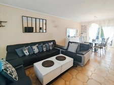 Maison individuelle quartier CEPY- habitable de plain pied- 5 chambres- 2 garages- jardin - classé en C