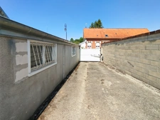 02790 SERAUCOURT LE GRAND - MAISON INDIVIDUELLE - CUISINE EQUIPEE - 2 CHAMBRES - CLASSE D  - JARDIN - GARAGE
