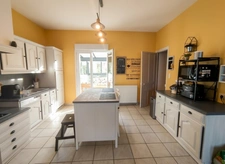 02100 Fayet - Maison individuelle sans mitoyenneté - 4 chambres - Jardin - Carport - Classé en C