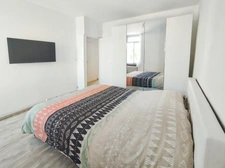 Exclusivité- 02100 Saint-Quentin- Maison 104m2 rénovée- 3 chambres- Cour sans vis à vis- idéal primo-accédants ou investisseurs