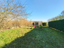 Exclusivité-02110 Fontaine-Uterte-Maison individuelle- Sans vis à vis-- cuisine équipée et aménagée-3 chambres- 1645 m2 de jardin-Classé en D
