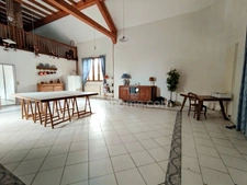 02100 NEUVILLE SAINT-AMAND - Maison de caractère au charme de l’ancien 332m2 - 4 chambres - Vie de plain-pied - Salle de réception 70 m² - Mezzanine - Grand garage