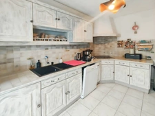 Maison individuelle quartier CEPY- habitable de plain pied- 5 chambres- 2 garages- jardin - classé en C