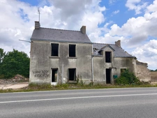 Maison à rénover 3 pièces VRITZ (49)