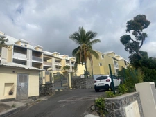 A louer Appartement 2 pièces 49 m² sur BELLE PIERRE (974)