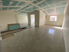 SAINT ANDRE (97440) - Grande maison T5 de surface totale de 200,40 m² (dont dépendance T2 - et Studio), sur terrain de 568 m²